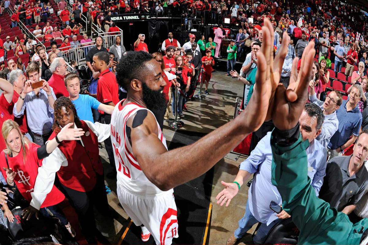 2015-0401-James-Harden-50-points.jpg